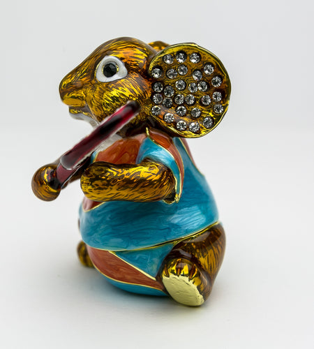 Mouse Playing Tennis