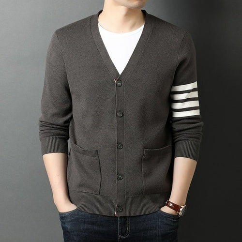 2021 Top Grade New Autum Winter Brand Fashion Knitted Men Cardigan