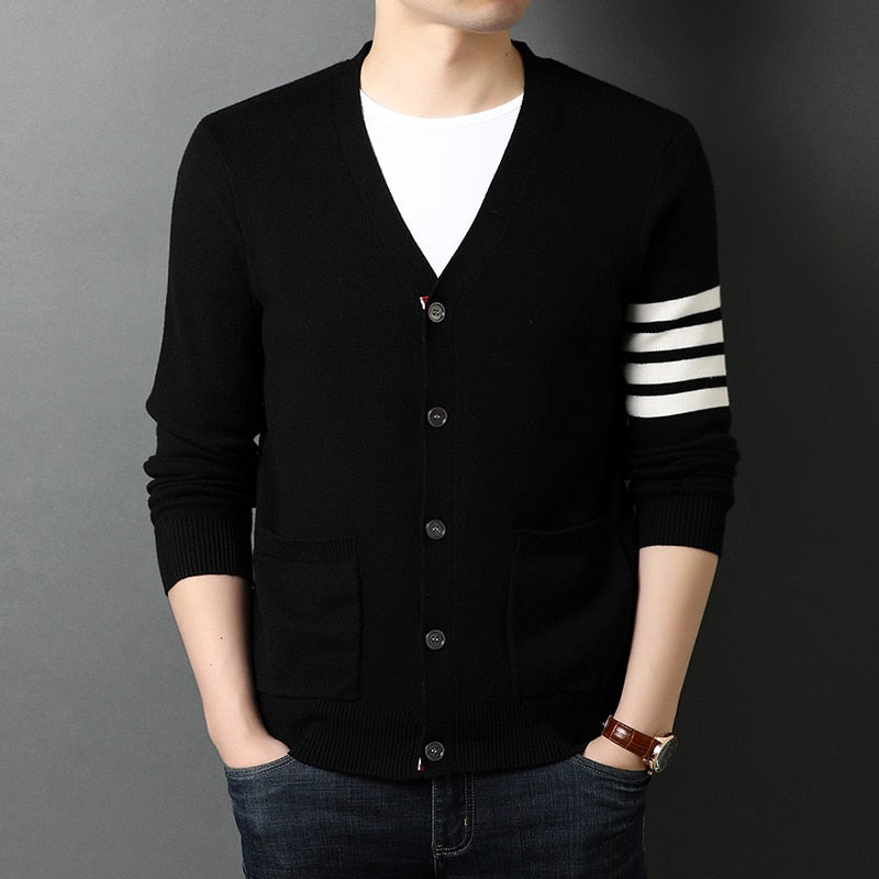 2021 Top Grade New Autum Winter Brand Fashion Knitted Men Cardigan