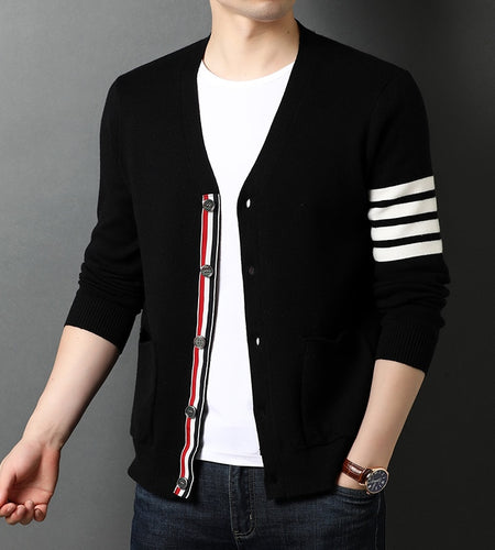 2021 Top Grade New Autum Winter Brand Fashion Knitted Men Cardigan