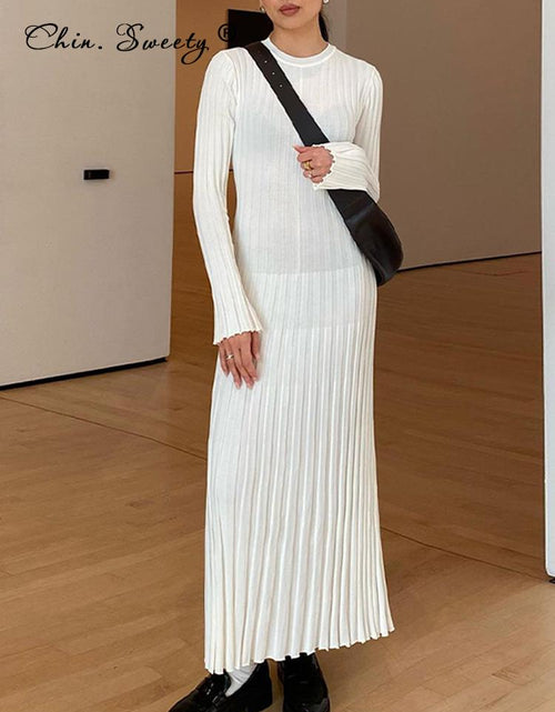 Load image into Gallery viewer, Elegant Knitted Pleated Maxi Dress Women 2023 Spring Ribbed O neck A
