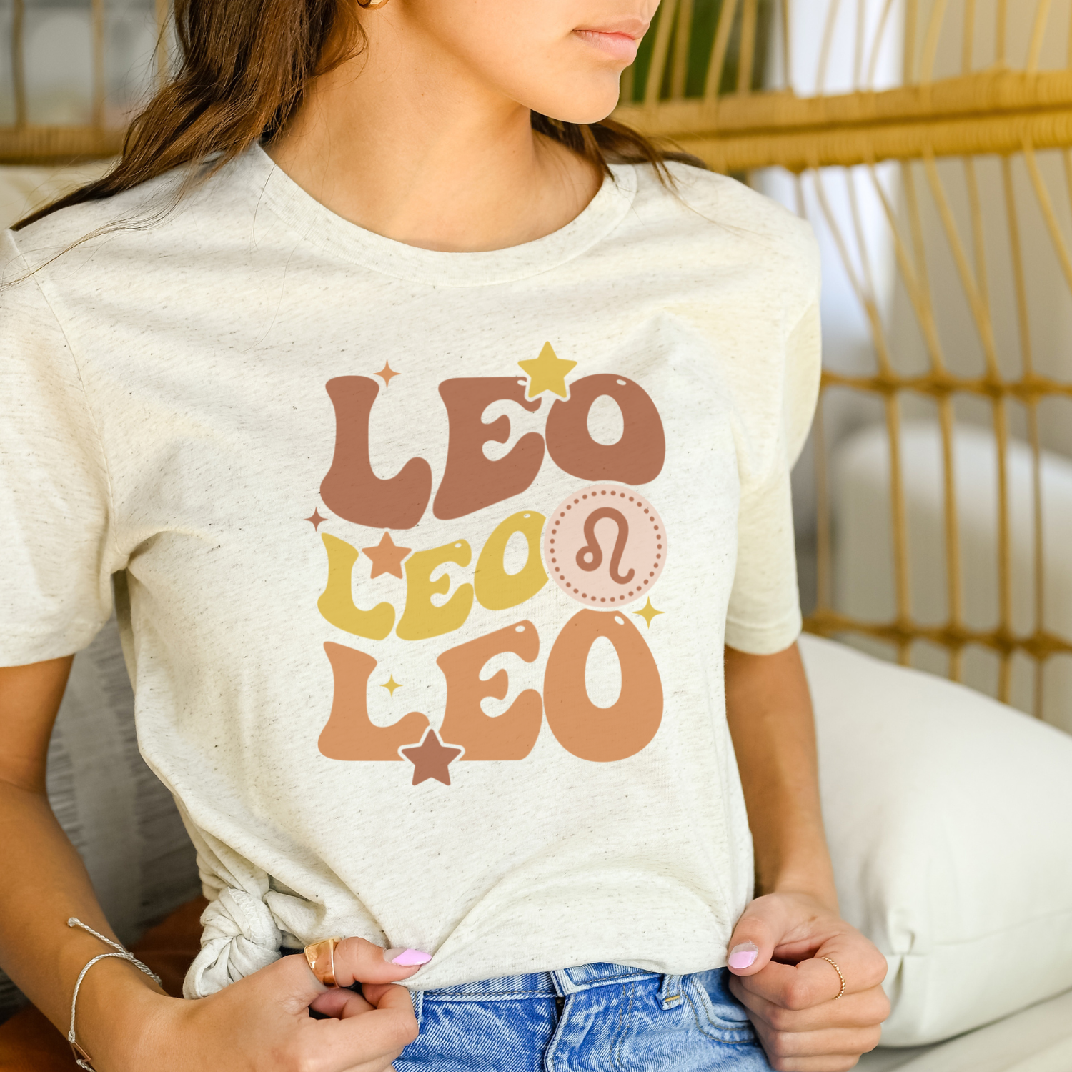 Retro Leo Graphic Tee