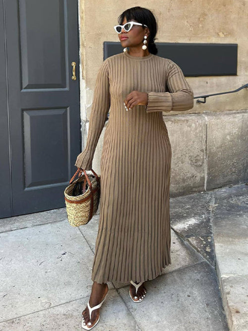 Solid Color Round Neck Long Sleeved Knitted Dress Women Pleated Slim