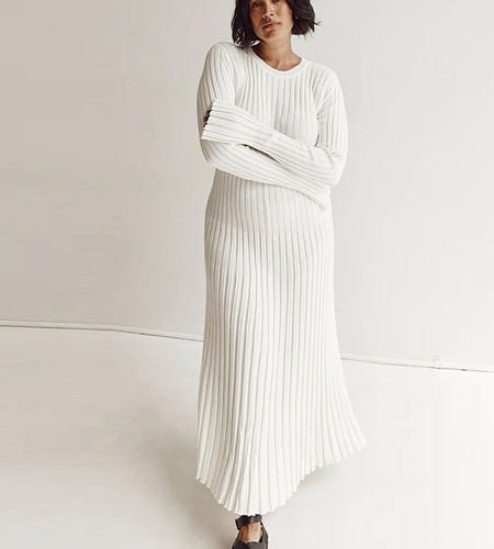 Solid Color Round Neck Long Sleeved Knitted Dress Women Pleated Slim