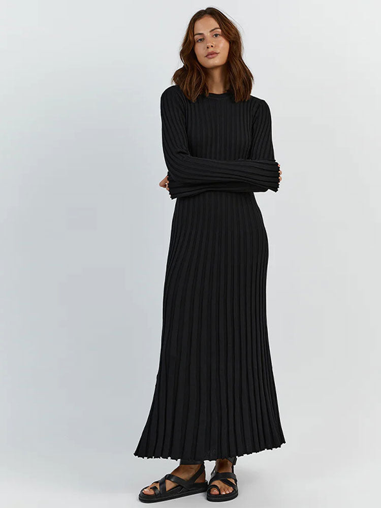 Solid Color Round Neck Long Sleeved Knitted Dress Women Pleated Slim