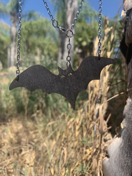 Halloween Bat Necklace #T022