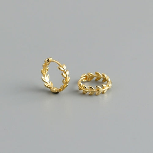 Load image into Gallery viewer, WANTME 925 Sterling Silver Minimalist 18k Gold Plated Leaf Stud
