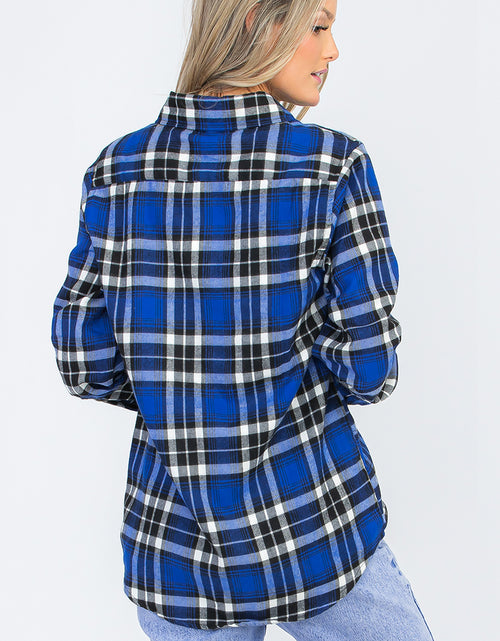 Load image into Gallery viewer, Oversize Boyfriend Plaid Checkered Flannel
